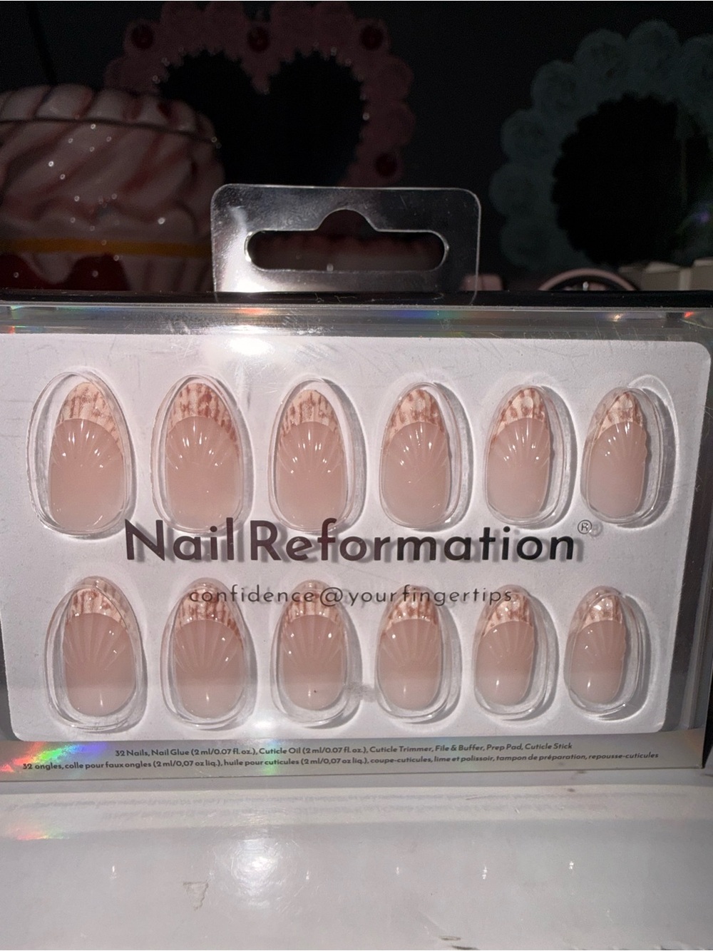 Nail Reformation Nude Press-On Nails with Sea Shell Design